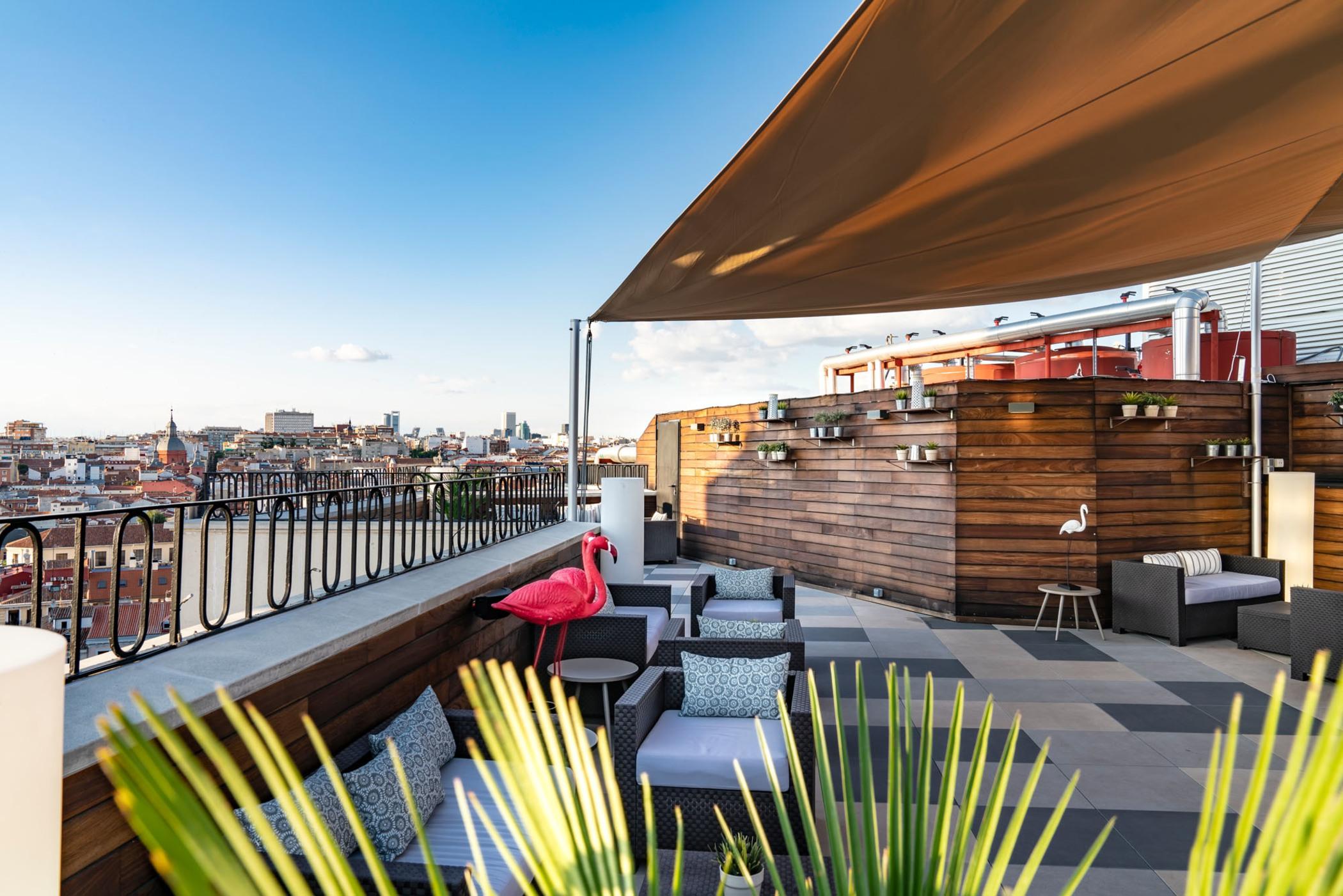 Vincci Via - 66 Hotel Madrid Bagian luar foto