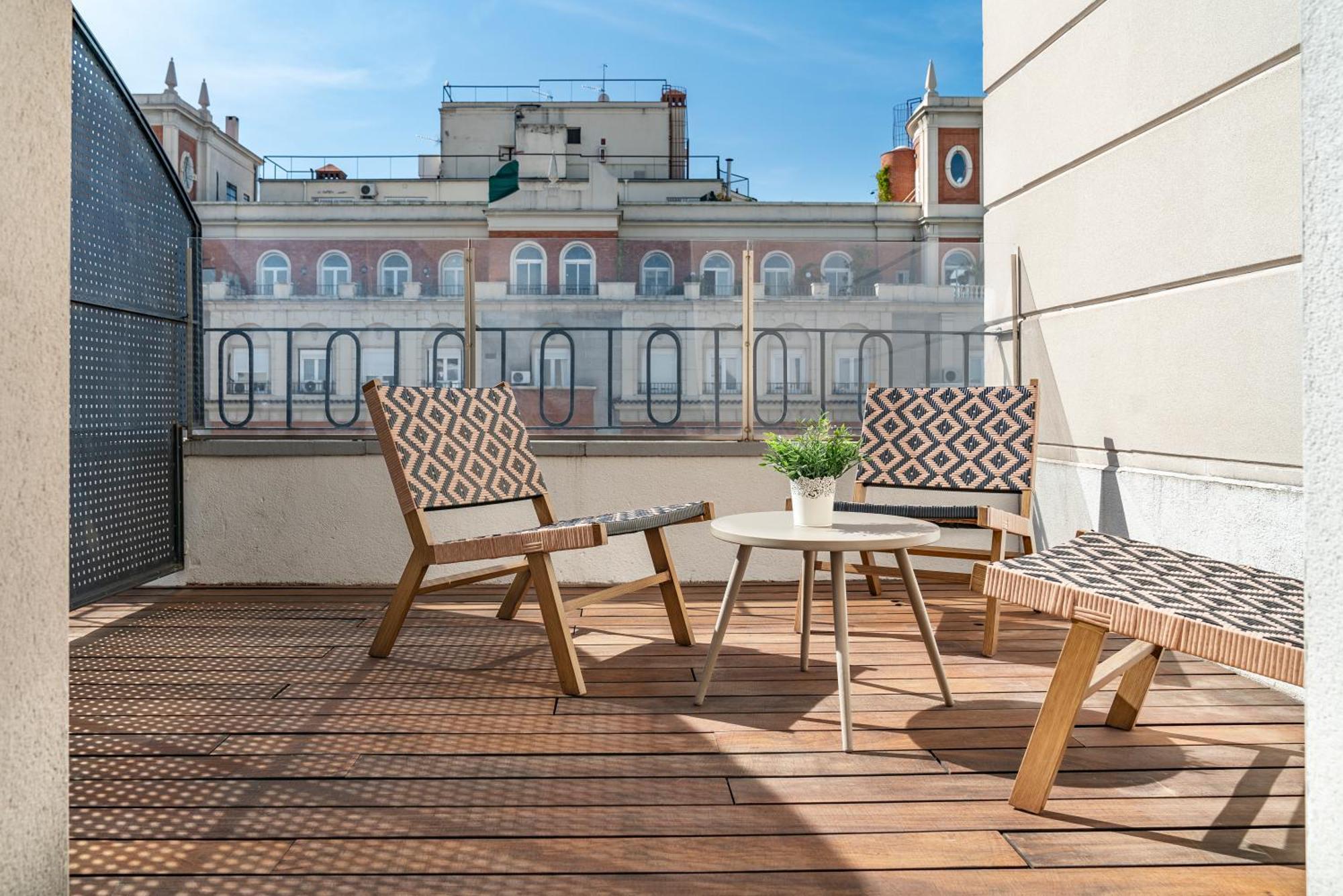 Vincci Via - 66 Hotel Madrid Bagian luar foto