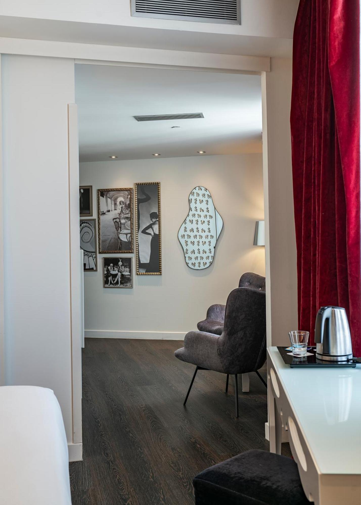 Vincci Via - 66 Hotel Madrid Bagian luar foto