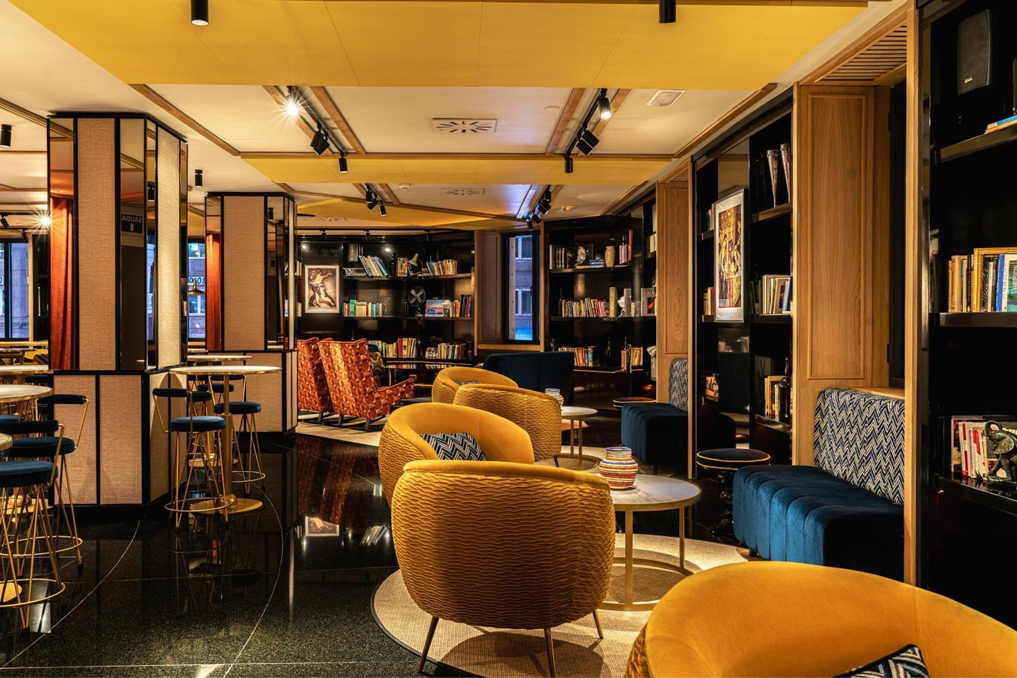 Vincci Via - 66 Hotel Madrid Bagian luar foto